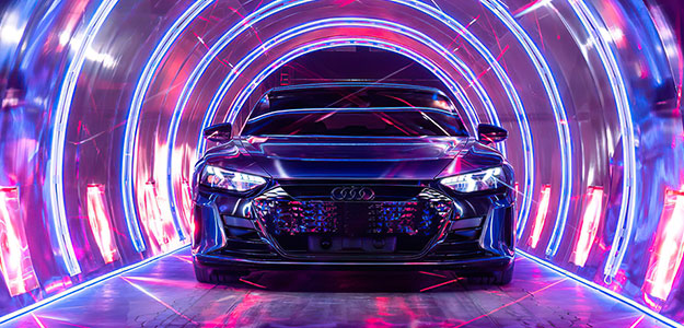 Urządzenia Minuit Une IVL rozświetliły premierę Audi e-tron GT